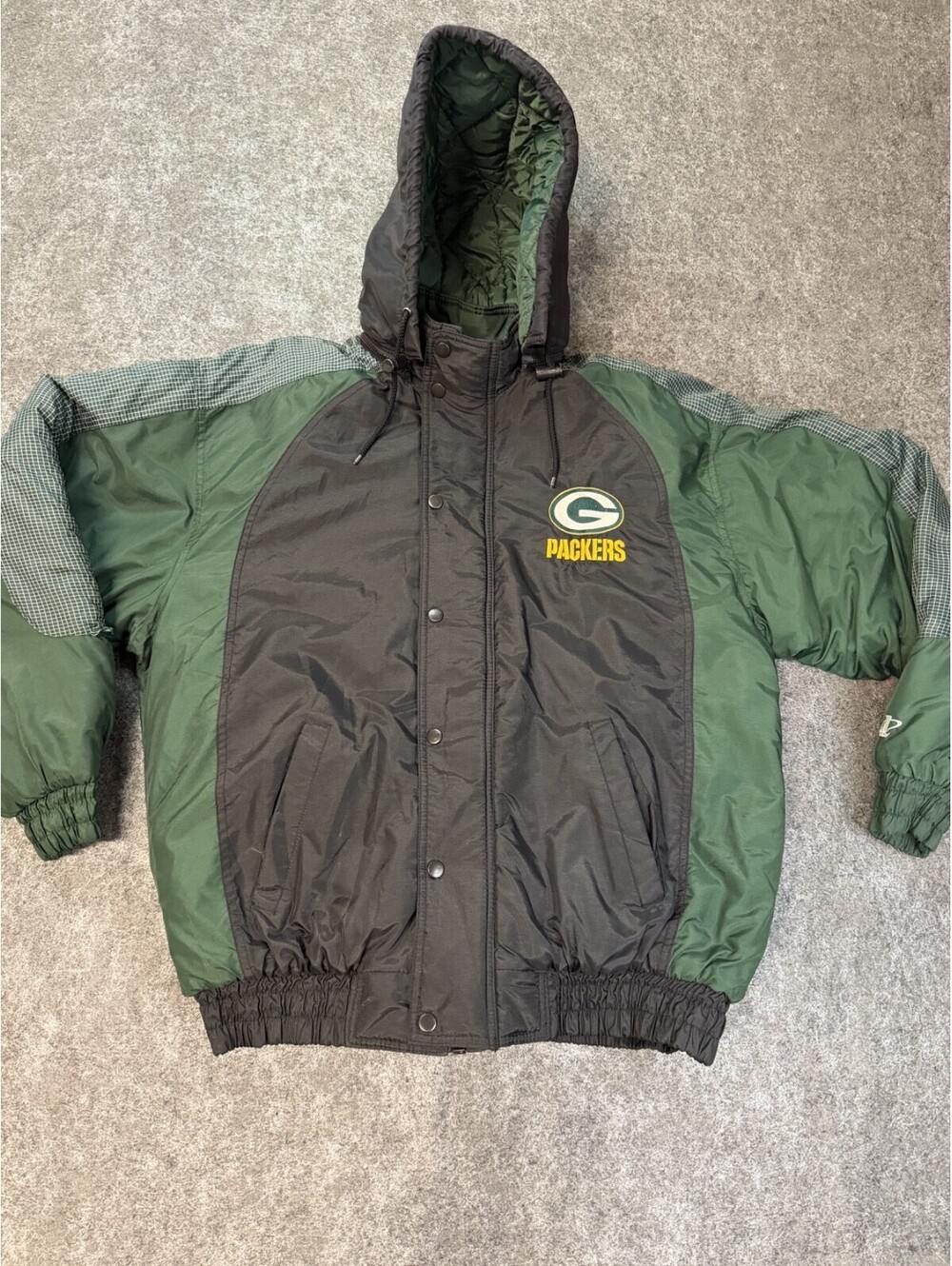 Vintage Green Bay Packers NFL Hooded Puffer Jacket Zip Sz L Embroidered Zip Hood